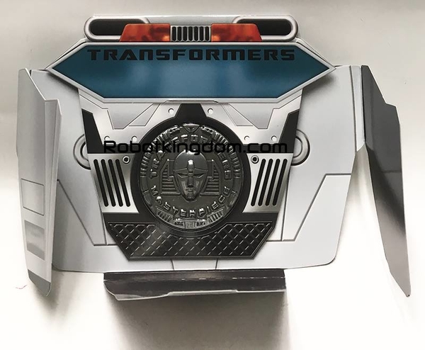 MP 42 Masterpiece Cordon   Hasbro Asia Collector Coin For Diaclone Themed Police Sunstreaker Remold  (1 of 5)